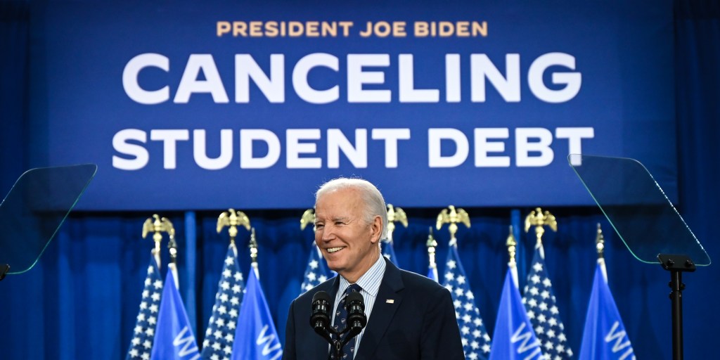 Biden's student loan forgiveness plan can take effect after judge l...